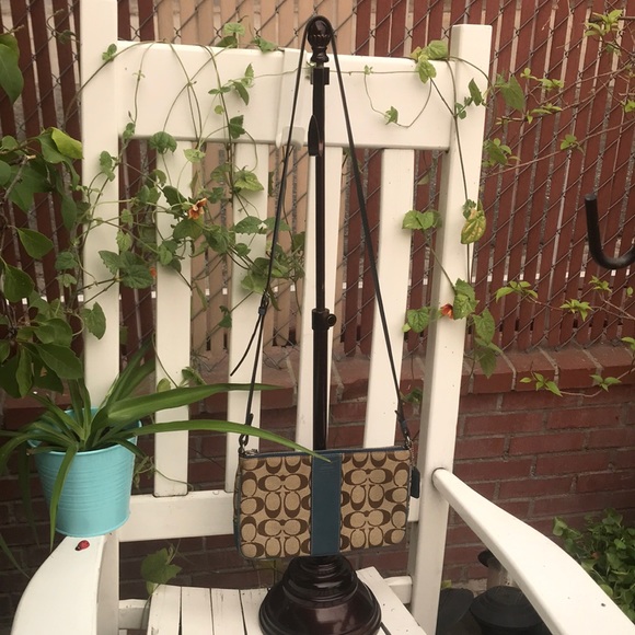 Coach brown-tan & teal crossbody bag - Picture 2 of 8